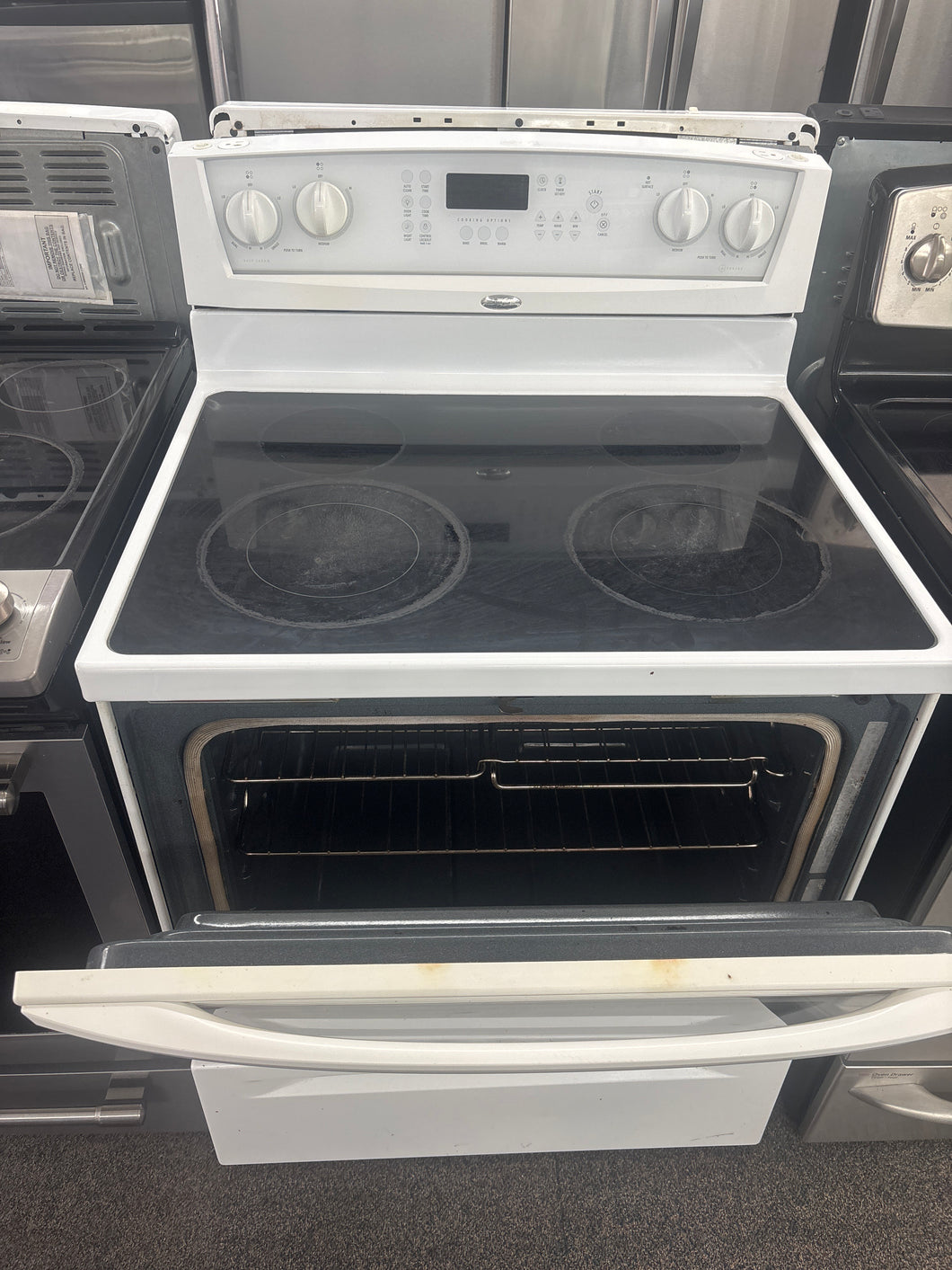 Four vitrocéramique blanc