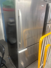 Charger l&#39;image dans la galerie, Frigo whirlpool stainless
