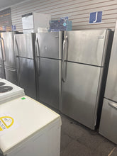 Charger l&#39;image dans la galerie, Frigo stainless for appartement
