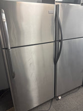 Charger l&#39;image dans la galerie, Frigo stainless for appartement

