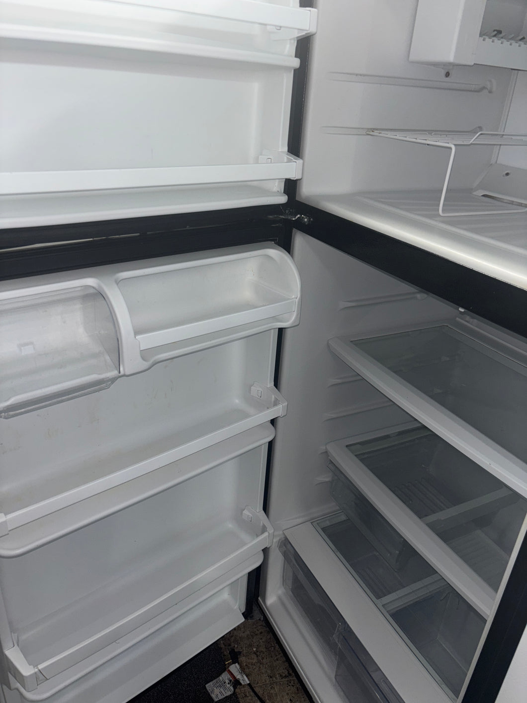 Frigidaire gris
