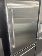 Charger l&#39;image dans la galerie, Frigo GE profile
