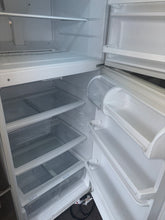 Charger l&#39;image dans la galerie, Frigo Amana blanc
